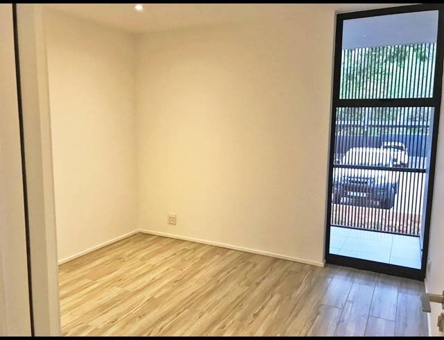 2 BEDROOM APARTMENT FOR SALE IN FOREST TOWN